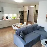 Good To Sea Polanki Kolobrzeg, Z Garazem Апартаменти