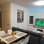 Good To Sea Polanki Kolobrzeg, Z Garazem Апартаменти